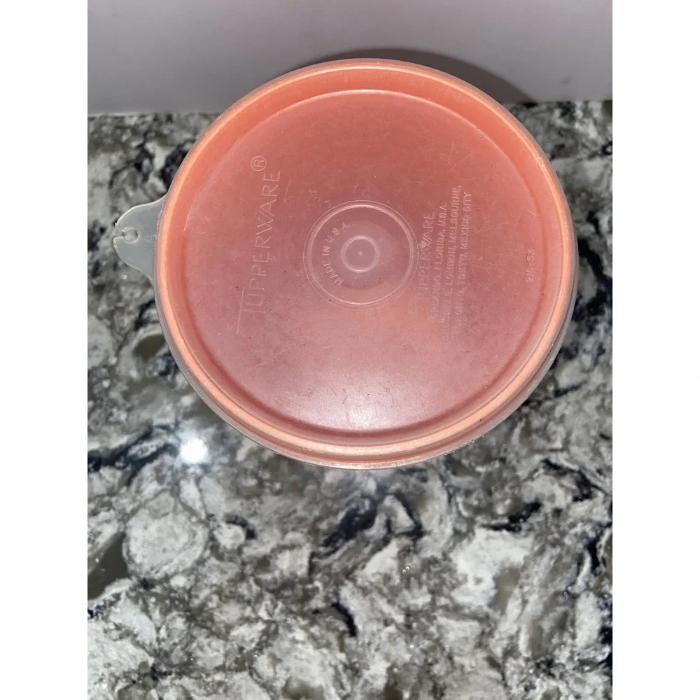Tupperware Orange 32 oz #321  Container Round With Lid